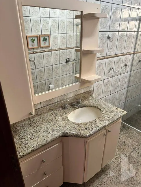 Casa com 3 quartos à venda, 222m2 em Vila Riachuelo, Bauru - SP - imagem 9 Foto 9 de Casa com 3 quartos à venda, 222m2 em Vila Riachuelo, Bauru - SP