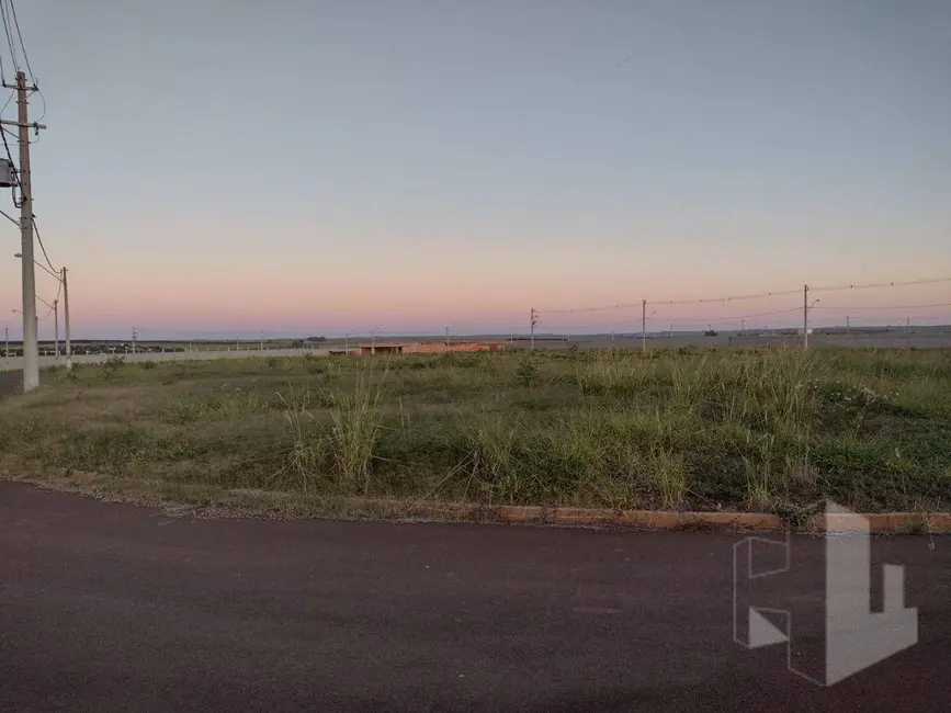 Foto 1 de Terreno / Lote à venda, 650m2 em Jardim Parati, Jau - SP