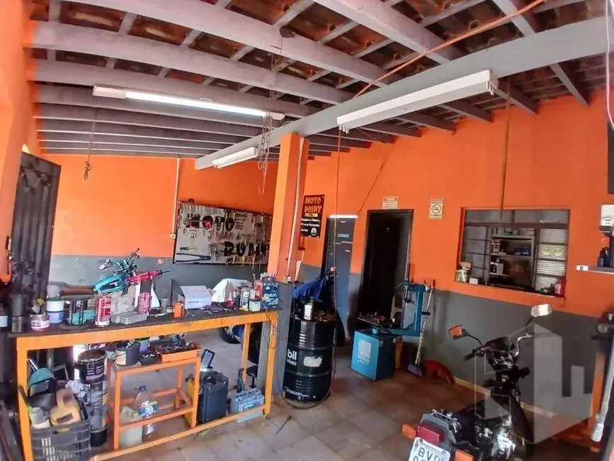 Foto 9 de Casa com 3 quartos à venda, 253m2 em Vila Maria Cristina, Jau - SP