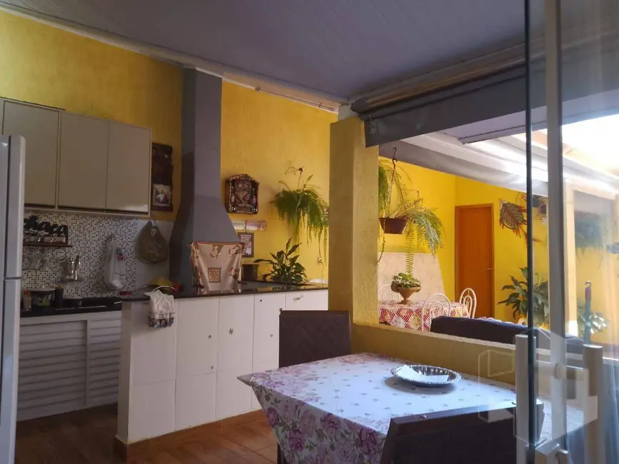 Foto 9 de Casa com 3 quartos à venda, 170m2 em Jardim Doutor Roberto Pacheco, Jau - SP