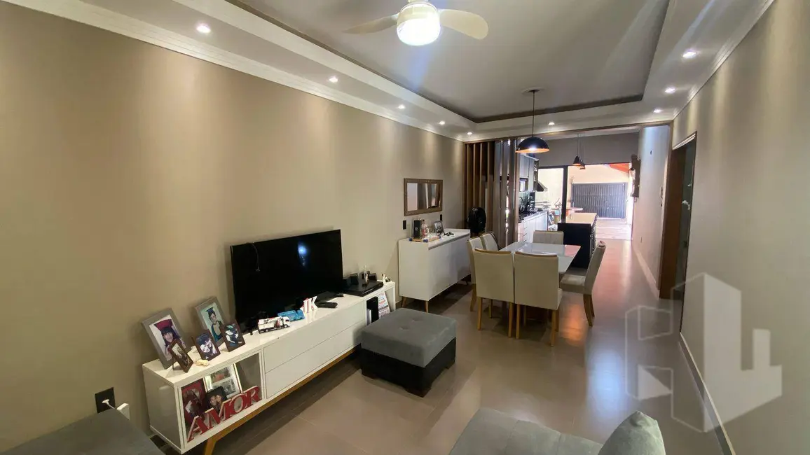 Foto 1 de Casa com 2 quartos à venda, 200m2 em Chácara Bela Vista, Jau - SP