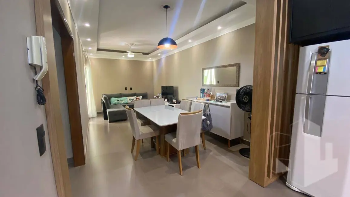 Foto 2 de Casa com 2 quartos à venda, 200m2 em Chácara Bela Vista, Jau - SP