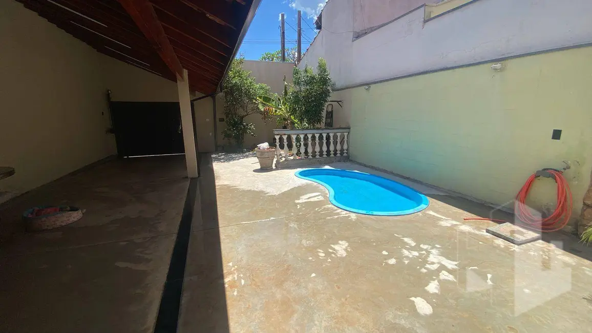 Foto 6 de Casa com 2 quartos à venda, 200m2 em Chácara Bela Vista, Jau - SP