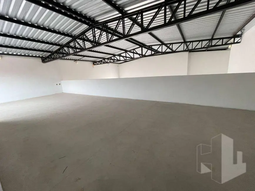 Foto 9 de Armazém / Galpão para alugar, 350m2 em Centro, Jau - SP