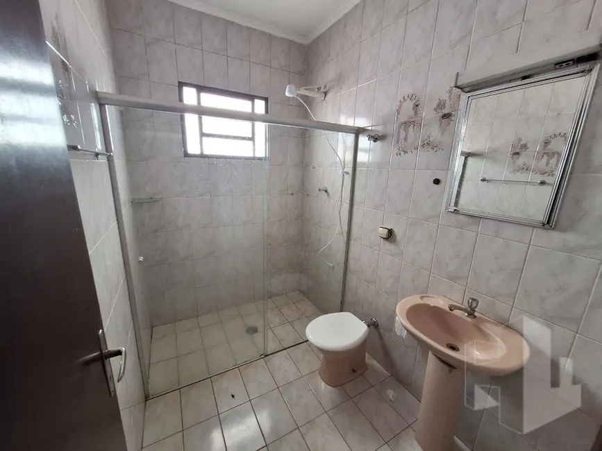 Foto 8 de Casa com 2 quartos à venda, 125m2 em Jardim América, Jau - SP