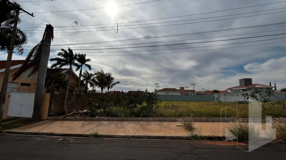 Foto 3 de Terreno / Lote à venda, 600m2 em Jardim Diamante, Jau - SP