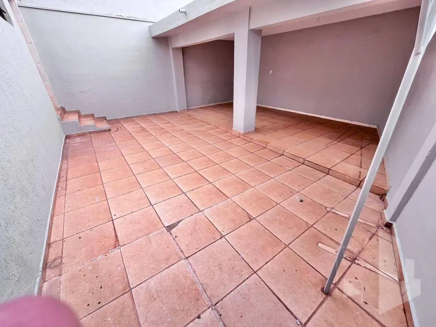 Foto 6 de Casa com 3 quartos para alugar, 192m2 em Vila Hilst, Jau - SP