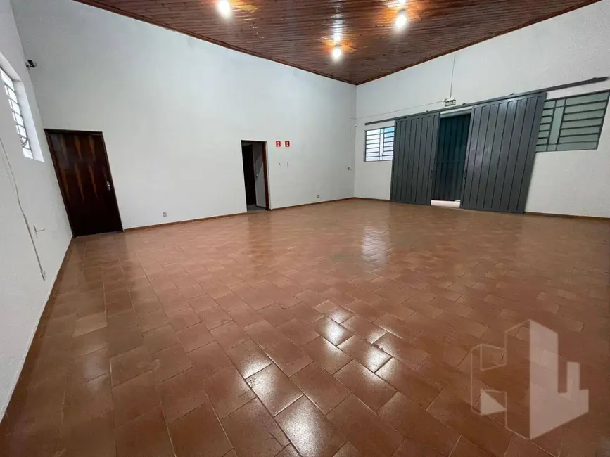 Foto 3 de Armazém / Galpão para alugar, 720m2 em Jardim Ferreira Dias, Jau - SP