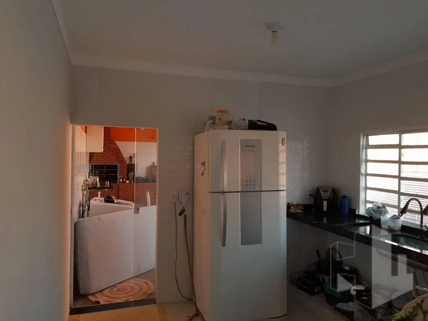Foto 4 de Casa com 2 quartos à venda, 310m2 em Dois Corregos - SP