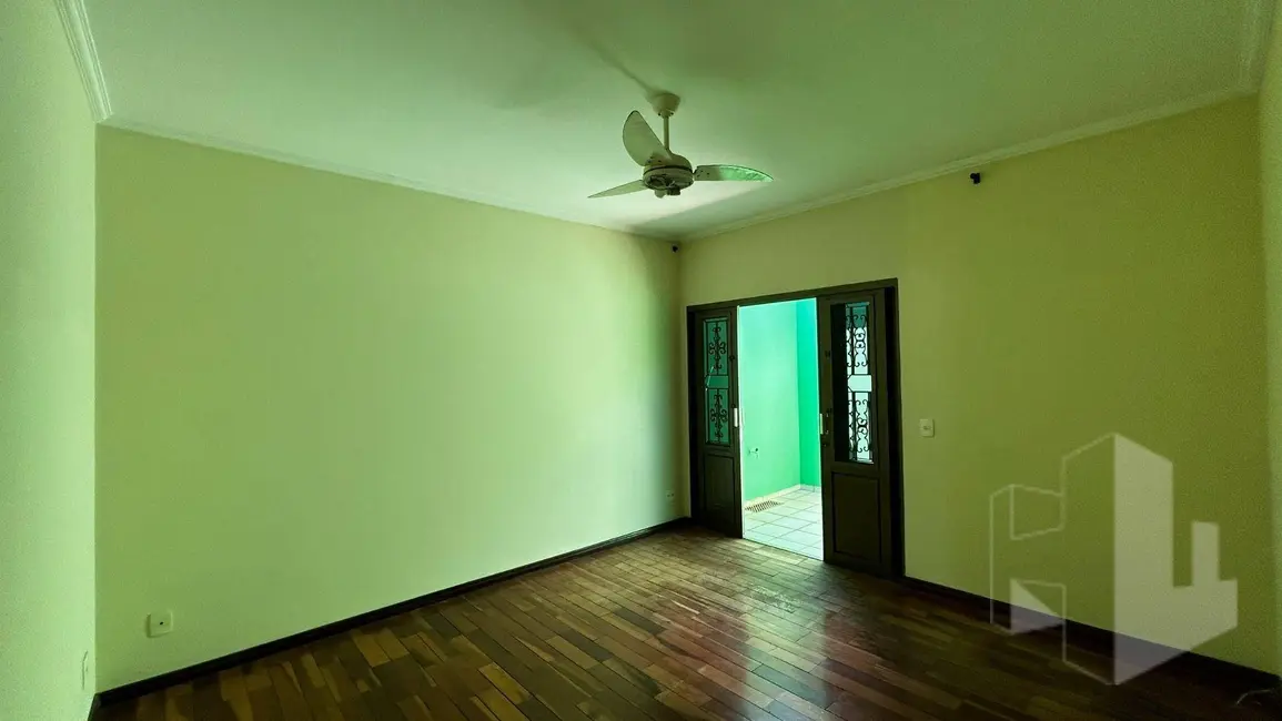Foto 5 de Casa com 4 quartos para alugar, 371m2 em Centro, Jau - SP