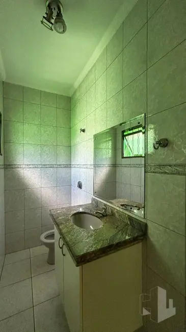 Foto 4 de Casa com 4 quartos para alugar, 371m2 em Centro, Jau - SP