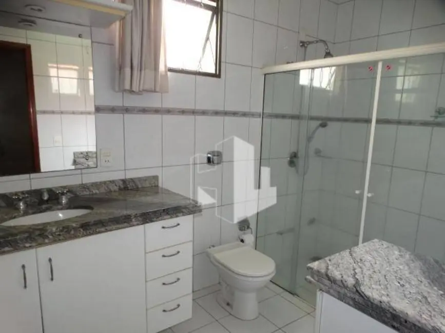 Foto 6 de Casa com 4 quartos para alugar em Centro, Jau - SP