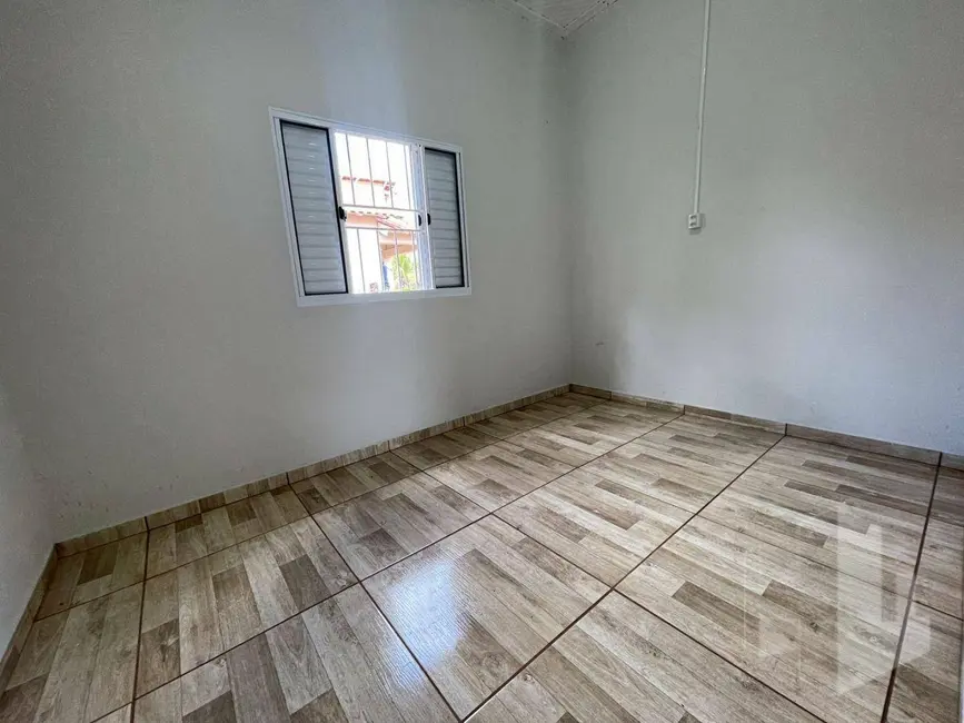 Foto 7 de Casa com 3 quartos para alugar, 120m2 em Pouso Alegre de Baixo, Jau - SP