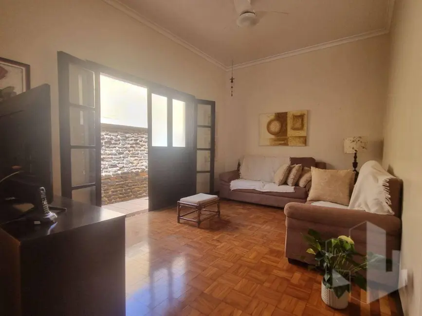 Foto 4 de Casa com 3 quartos à venda, 220m2 em Centro, Jau - SP