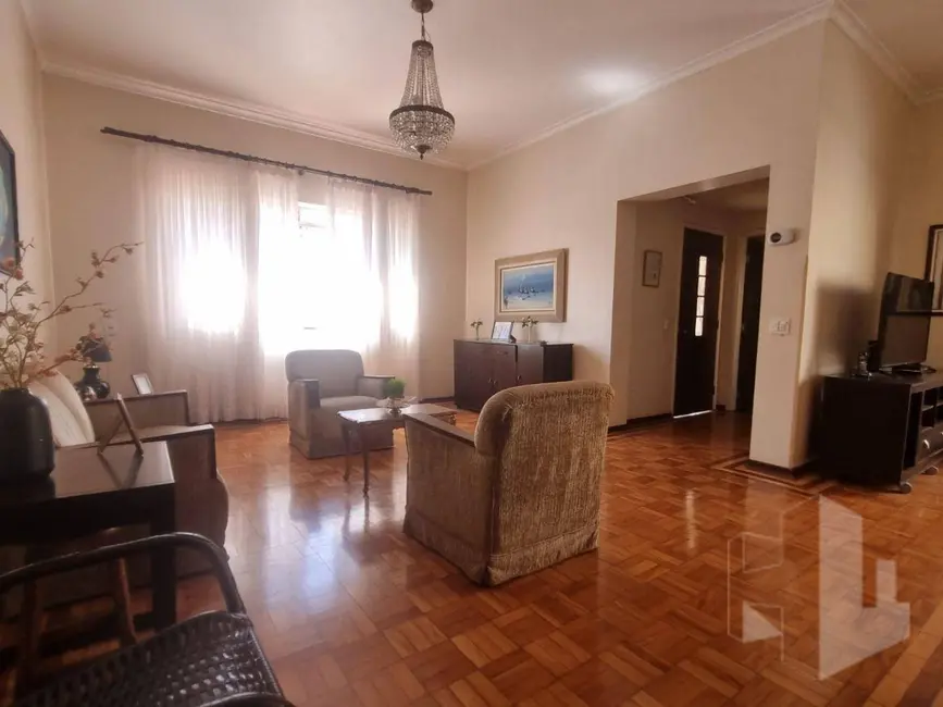 Foto 5 de Casa com 3 quartos à venda, 220m2 em Centro, Jau - SP