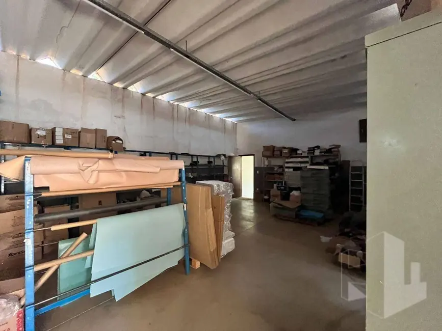 Foto 8 de Armazém / Galpão à venda, 1625m2 em Centro, Mineiros Do Tiete - SP