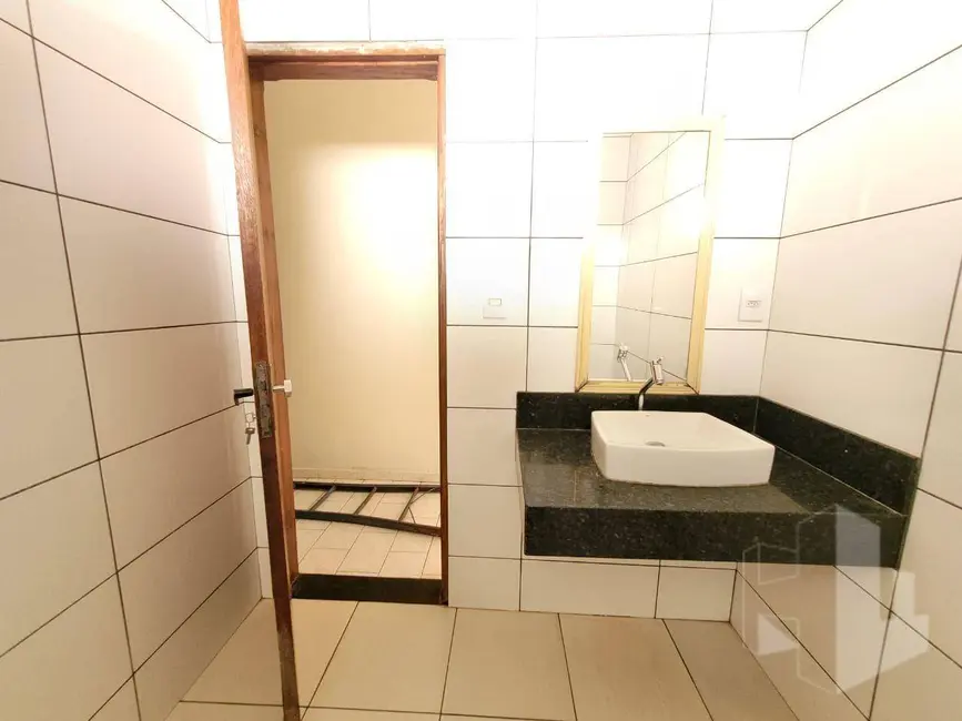 Foto 9 de Casa com 5 quartos à venda e para alugar, 250m2 em Jardim Sanzovo, Jau - SP