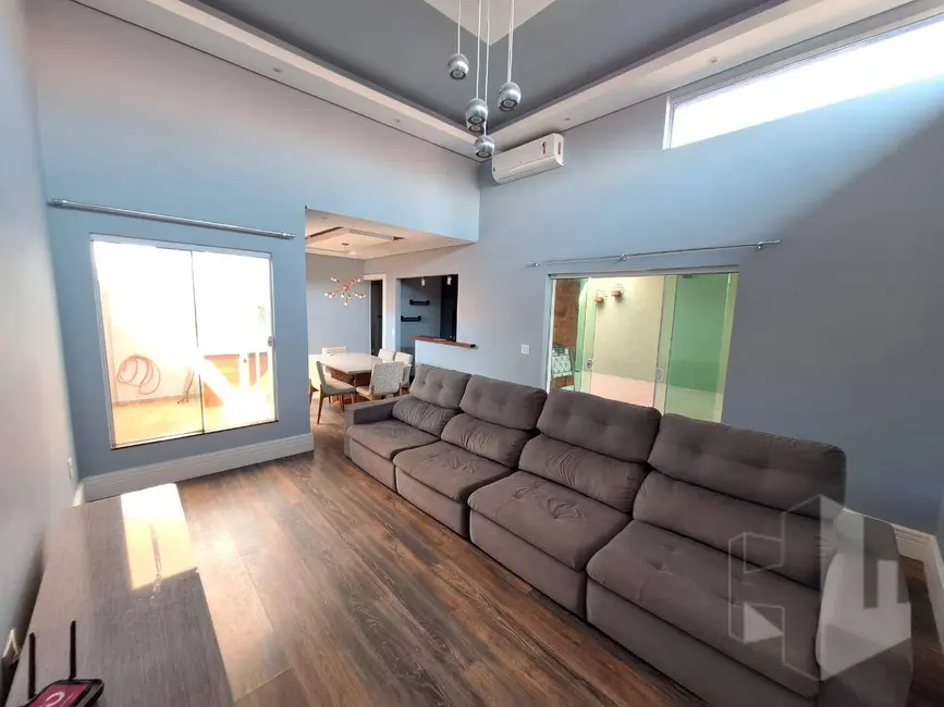 Foto 4 de Casa com 2 quartos à venda, 190m2 em Jardim Doutor Roberto Pacheco, Jau - SP