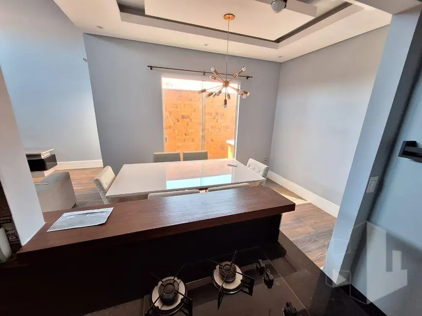 Foto 7 de Casa com 2 quartos à venda, 190m2 em Jardim Doutor Roberto Pacheco, Jau - SP