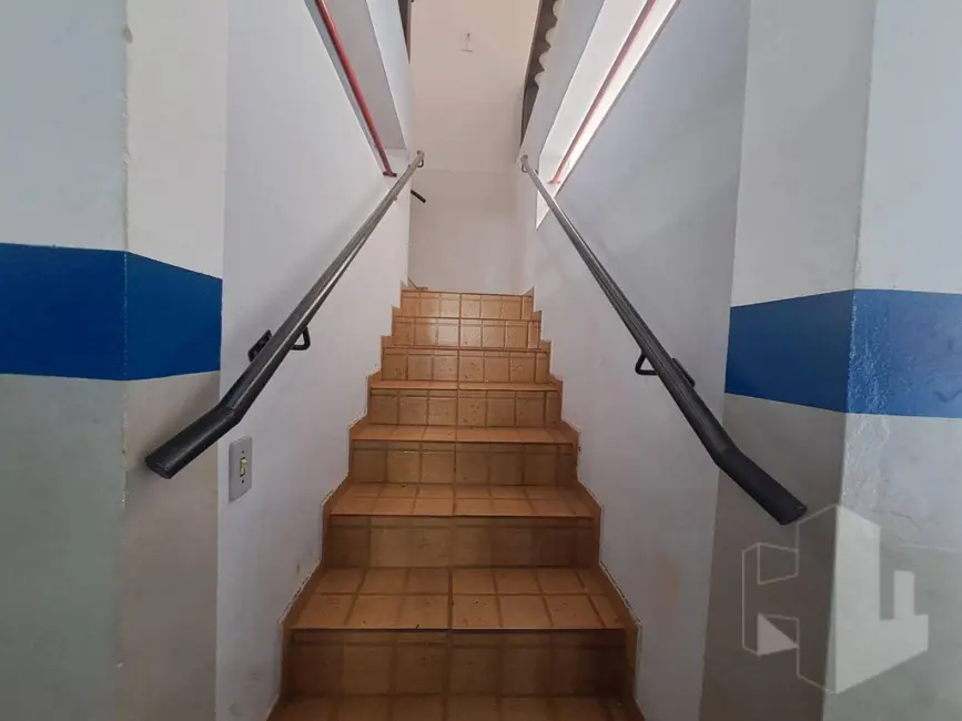 Foto 4 de Armazém / Galpão à venda, 250m2 em Jardim América, Jau - SP