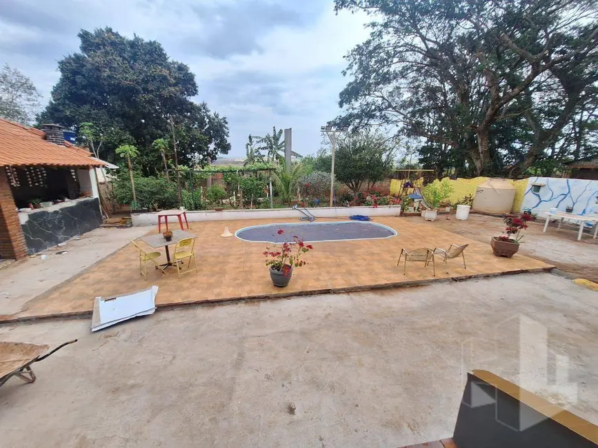 Foto 4 de Chácara com 3 quartos à venda, 1000m2 em Jau - SP