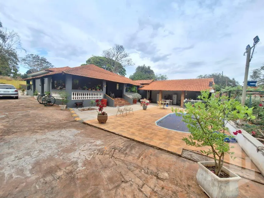 Foto 2 de Chácara com 3 quartos à venda, 1000m2 em Jau - SP