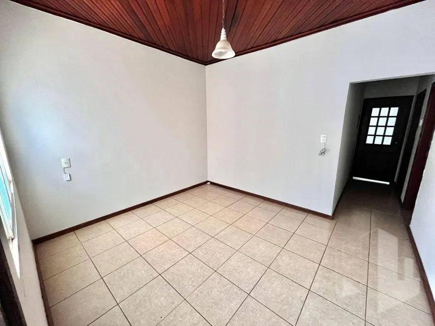 Foto 1 de Casa com 3 quartos para alugar, 160m2 em Vila Nova, Jau - SP
