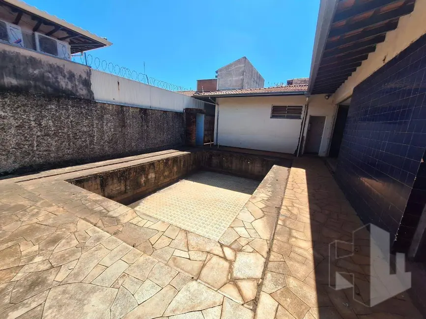 Foto 3 de Casa com 4 quartos à venda, 800m2 em Chácara Braz Miraglia, Jau - SP