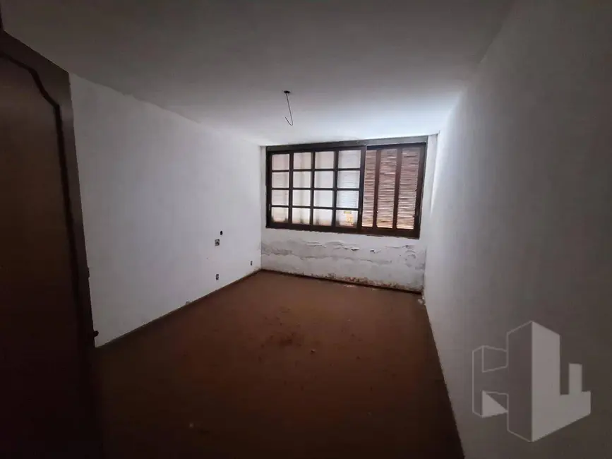 Foto 8 de Casa com 4 quartos à venda, 800m2 em Chácara Braz Miraglia, Jau - SP