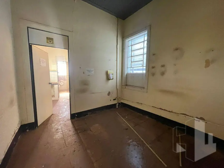 Foto 3 de Casa com 3 quartos à venda, 175m2 em Centro, Jau - SP