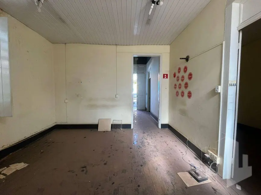 Foto 5 de Casa com 3 quartos à venda, 175m2 em Centro, Jau - SP