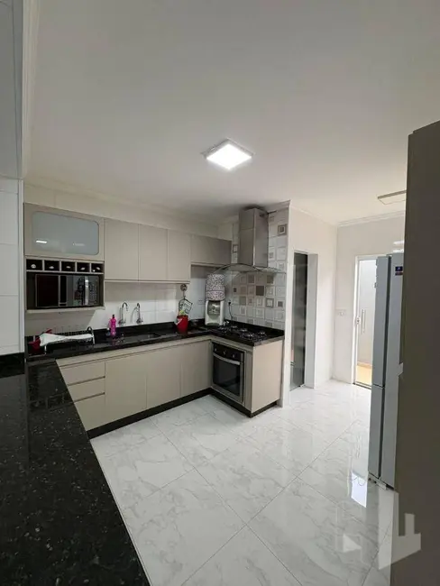 Casa com 3 quartos à venda, 200m2 em Jardim Bela Vista, Jau - SP - imagem 7 Foto 7 de Casa com 3 quartos à venda, 200m2 em Jardim Bela Vista, Jau - SP