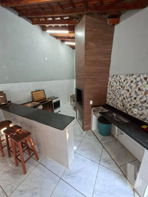 Foto 2 de Chácara com 3 quartos à venda, 1270m2 em Jardim Padre Augusto Sani, Jau - SP