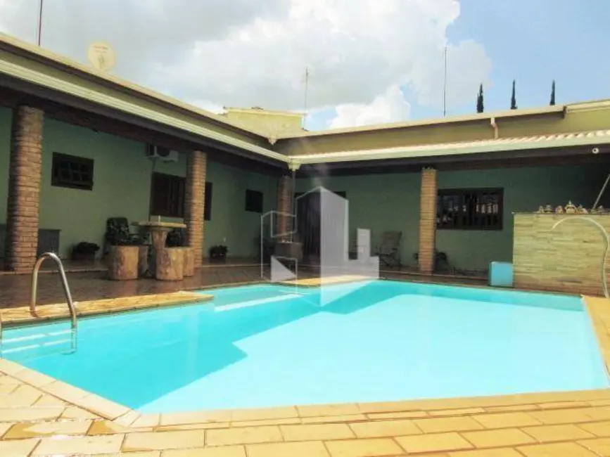 Casa com 2 quartos à venda, 332m2 em Jardim Parati, Jau - SP - imagem 1 Foto 1 de Casa com 2 quartos à venda, 332m2 em Jardim Parati, Jau - SP