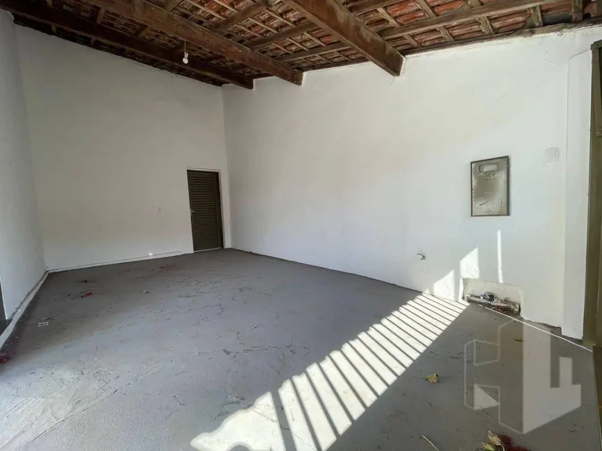 Foto 2 de Casa com 3 quartos para alugar, 250m2 em Jardim Ferreira Dias, Jau - SP