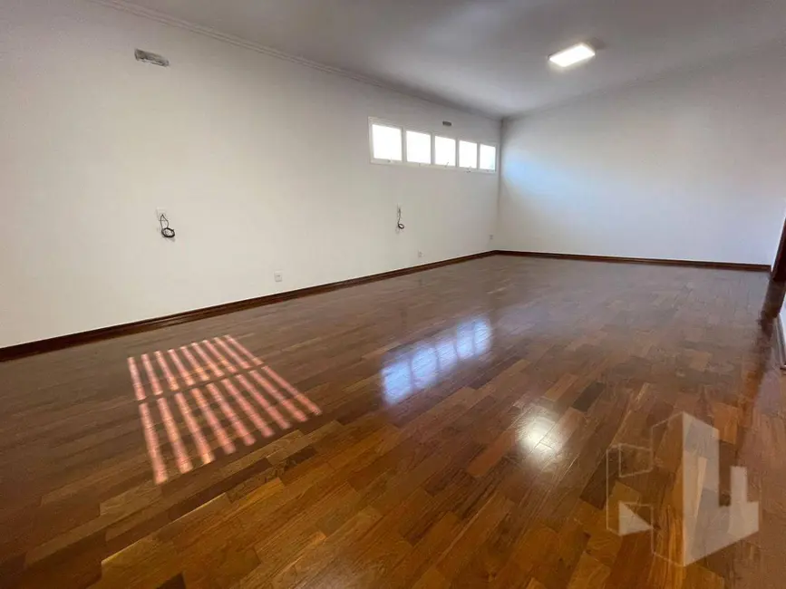 Foto 4 de Sala Comercial para alugar, 500m2 em Jardim Regina, Jau - SP