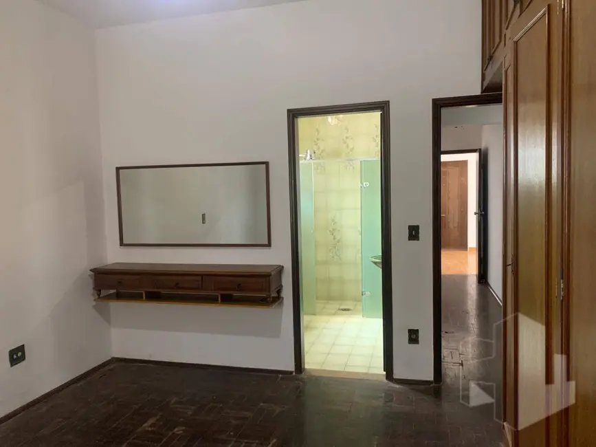 Foto 8 de Casa com 3 quartos à venda e para alugar, 250m2 em Jardim Alvorada, Jau - SP