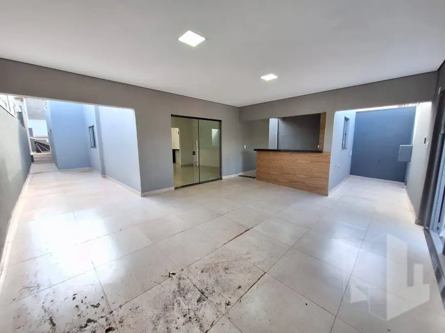 Foto 1 de Casa com 3 quartos à venda, 250m2 em Jardim Rosa Branca, Jau - SP