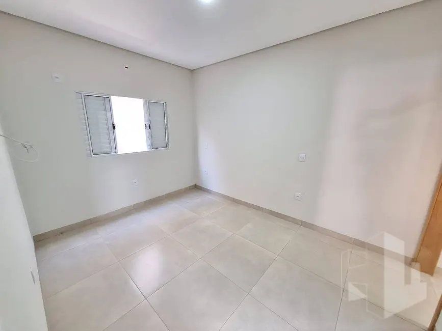 Foto 9 de Casa com 3 quartos à venda, 250m2 em Jardim Rosa Branca, Jau - SP