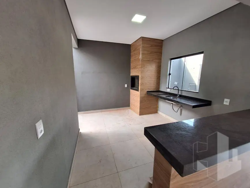 Foto 2 de Casa com 3 quartos à venda, 250m2 em Jardim Rosa Branca, Jau - SP