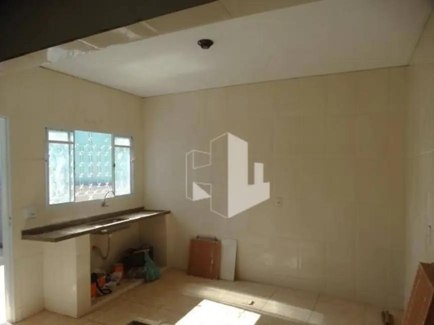 Foto 6 de Casa com 2 quartos para alugar, 140m2 em Jardim Cila de Lúcio Bauab, Jau - SP