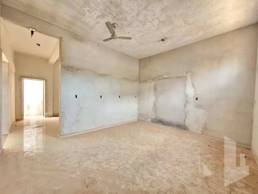 Foto 6 de Armazém / Galpão para alugar, 200m2 em Vila Vicente, Jau - SP