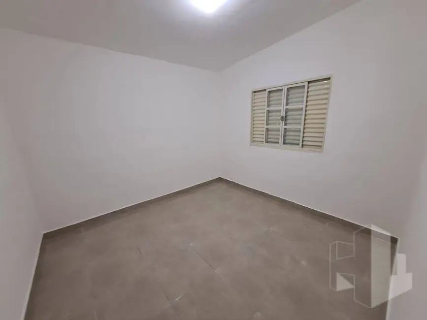 Foto 7 de Casa com 2 quartos à venda, 240m2 em Jardim Pedro Ometto, Jau - SP