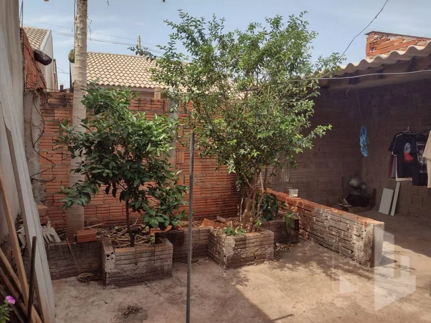 Foto 8 de Casa com 2 quartos à venda, 140m2 em Jau - SP