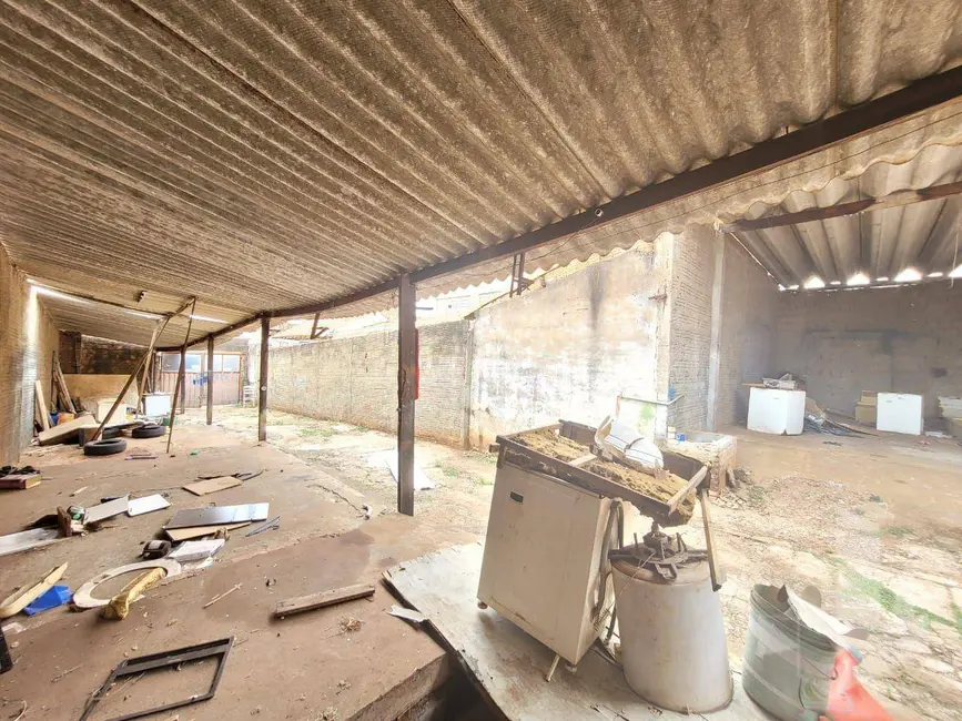 Foto 3 de Armazém / Galpão para alugar, 280m2 em Centro, Jau - SP