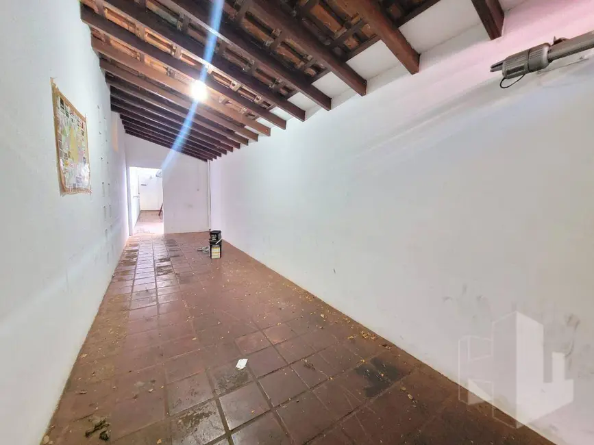 Sala Comercial para alugar, 100m2 em Centro, Jau - SP - imagem 2 Foto 2 de Sala Comercial para alugar, 100m2 em Centro, Jau - SP