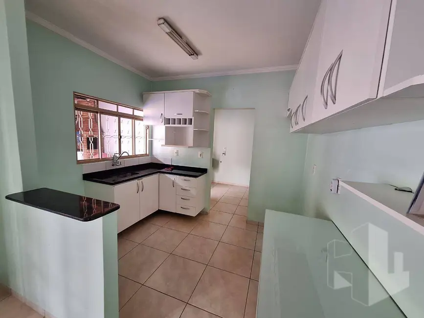 Foto 7 de Casa com 3 quartos à venda, 283m2 em Vila Nova Brasil, Jau - SP
