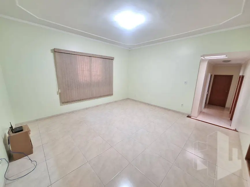 Foto 5 de Casa com 3 quartos à venda, 283m2 em Vila Nova Brasil, Jau - SP