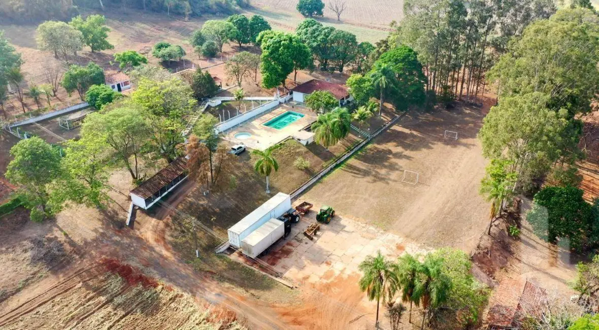 Foto 3 de Sítio / Rancho com 3 quartos à venda em Centro, Boa Esperanca Do Sul - SP