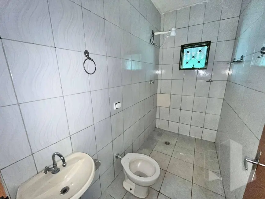 Foto 4 de Casa com 2 quartos para alugar, 145m2 em Jardim Cila de Lúcio Bauab, Jau - SP